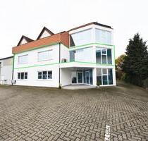 DIETZ: Neu renovierte Büroetage im ersten Obergeschoss zu vermieten! Gewerbegebiet Babenhausen!