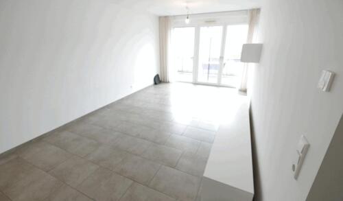 Foto - Drei-Zimmerwohnung, 1. OG, Aufzug, Stellplatz, EBK gg. 5.000 Euro