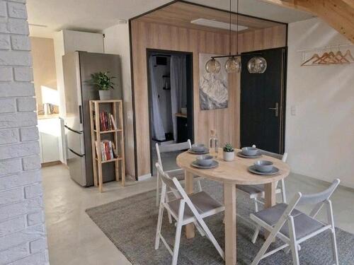 Foto - Wohnung 30m² + Dachgeschoss + Balkon, von Privat!