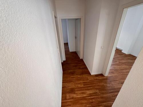 Foto - Helle 3-Zimmer-Erdgeschosswohnung in der Innenstadt!
