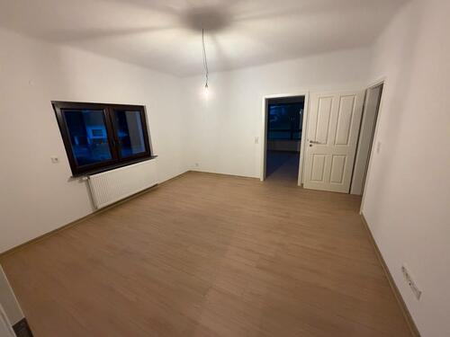 Foto - Helle, frisch sanierte Wohnung - Erstbezug, ab sofort Verfügbar