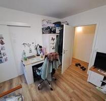 Möbliertes Zimmer in 2er WG - 350,00 EUR Kaltmiete, ca.  48,00 m² in Erlangen (PLZ: 91058) Bruck