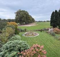 ! Neu renoviert ! DHH mit großem Grundstück und Blick über Pferdekoppeln *Doppelcarport*Teikeller - Bargteheide