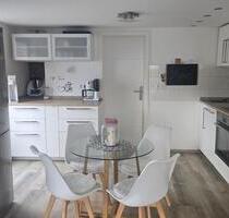 Charmante Maisonette-Dachwohnung mit Süd-Balkon und Galerie - Waldachtal