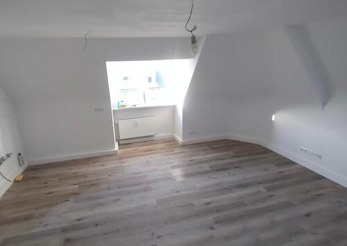 Foto - Schöne 3-Zi-Wohnung nach Komplettsanierung in zentraler Lage