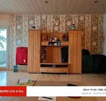 Eine schöne und geräumige 3erWG Zimmer - Frankfurt am Main Nied