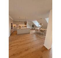 Erstbezug-Penthouse in der Bayreuther City – 2,5 Zimmer