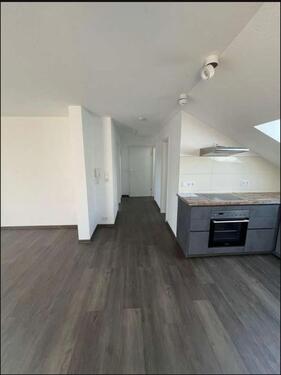 Foto - 2 Zimmer Dachgeschosswohnung mit Loggia