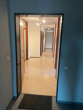 Foto - Eigentumswohnung 5,5 Zimmer - 315.000,00&nbsp;EUR Kaufpreis, ca.&nbsp; 107,00&nbsp;m&sup2;