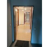 Eigentumswohnung 5,5 Zimmer - 315.000,00&nbsp;EUR Kaufpreis, ca.&nbsp; 107,00&nbsp;m&sup2; in Rottenburg am Neckar (PLZ: 72108)