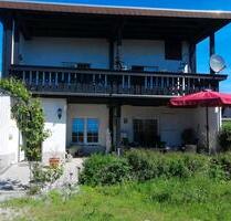 Ein Haus voller Ideen mit Garten für junges Gemüse - Kaulsdorf