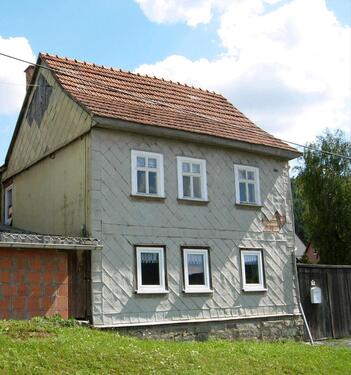 Foto - Baugrundstück mit Sanierungsbedürftigen Haus