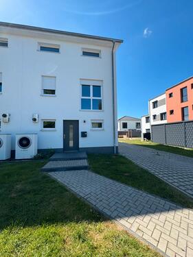 Foto - Moderne Doppelhaushälfte in ruhiger Lage