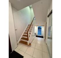 Untere WohnungHausetage in Hamm – Terrasse, Garten mit Teich