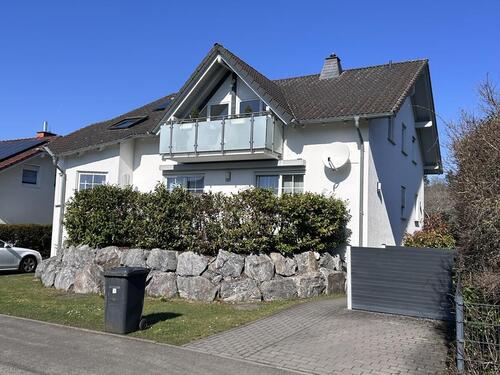 Foto - Hörbach: Großzügige Mietwohnung im Dachgeschoss