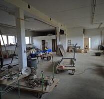 Lagerhalle zu vermieten komplett unterkellert zusammen ( 550m² ) - Anzing