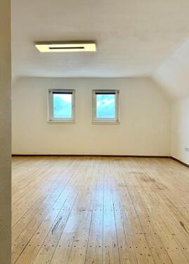 Foto - Dachstudio 2-ZKB - ab 01.02.26 zu vermieten