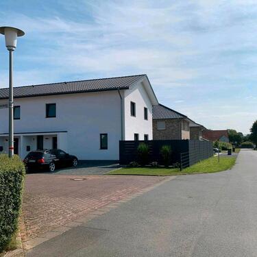 Foto - 5 Zimmer Doppelhaushälfte zum Kaufen in Preußisch Oldendorf