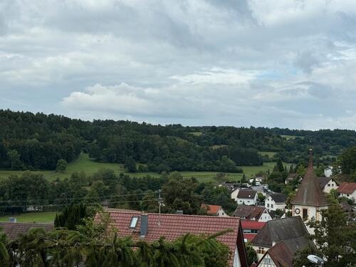 Foto - 4 Zimmer Wohnung mit Balkon, Terrasse und Garten