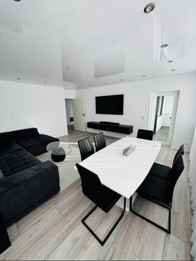 Foto - Moderne kernsaniert 3-Zimmer Wohnung mit Einbauküche