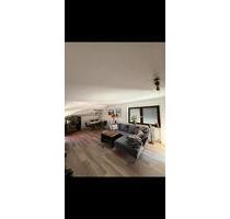 Schöne 3-Zimmer-Dachgeschosswohnung im sonnigen Süden von - Bretzfeld