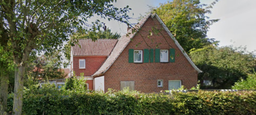 Foto - Einfamilienhaus mit Einliegerwohnung und großem Garten