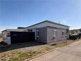 Foto - 4-Zi.-Bungalow – Doppelgarage, barrierefrei, Garten