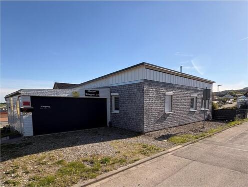 Foto - 4-Zi.-Bungalow – Doppelgarage, barrierefrei, Garten