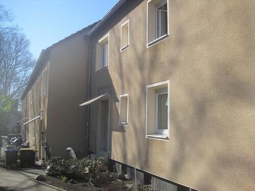 Foto - Preisgünstiges Zweifamilienhaus in attraktiver Lage