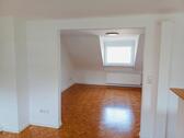Foto - SB-Gersweiler: Frisch renovierte DG-Wohnung zu vermieten