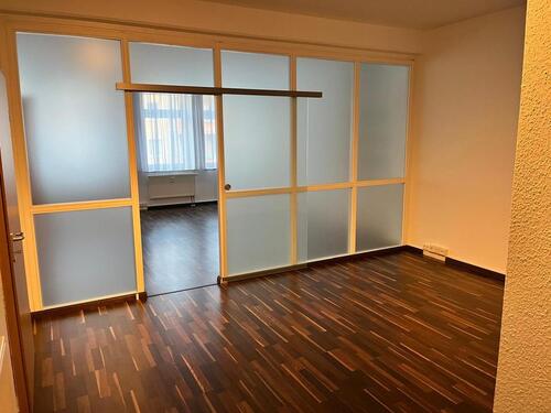 Foto - 3-Zimmer-Wohnung mit Stellplatz Nähe Klinik und Hauptbahnhof