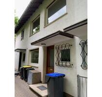 Sanierungsbedürftiges Reihenmittelhaus in Bad Salzuflen