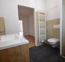 Stilvolle 2 bis 3 Zimmer-Dachgeschosswohnung in zentraler Lage - Baruth/Mark