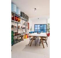 Heller Co-Working-Arbeitsplatz im Design-Studio in Altona - Hamburg Altona-Nord