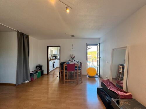 Foto - 3 Zimmer Etagenwohnung zur Miete in Weimar (Lahn)