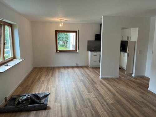 Foto - 2-Zimmerwohnung EG komplett renoviert mit EBK und TG Stellplatz