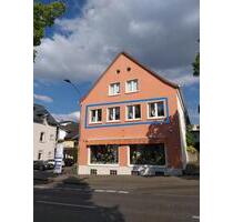 Top flexible 4 Büroräume und Büroplätze, großzüge Anmeldung und Flurbereich in Gießen OT Klein-Linden (1027-501201)