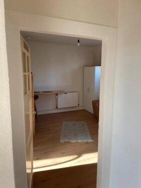 Foto - Helle 2-Zimmer-Wohnung möbliert