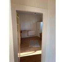 Helle 2-Zimmer-Wohnung möbliert - Usingen