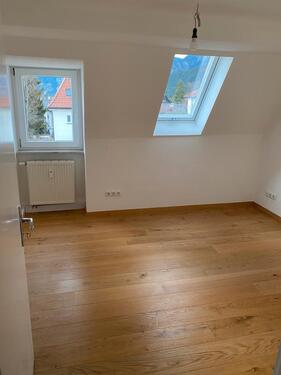 Foto - Helle 2 Zi DG Whg Toplage Füssen