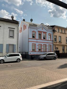 Foto - Von Privat: 3-Familienhaus in guter Lage (1 Wohnung frei)