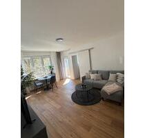 Modernes und vollmöbliertes Apartment mit Balkon in Frankfurt - Maintal