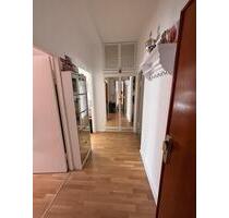 2 Zimmer Wohnung (saniert, 57 m 2, Balkon, möbiliert) - Berlin Steglitz-Zehlendorf
