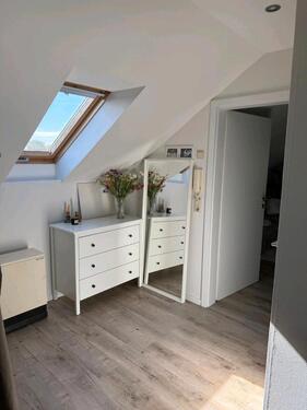 Foto - Wohnung DG - 770,00 EUR Kaltmiete,