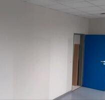 Büroraum Lagerraum - 8,00&nbsp;EUR Kaltmiete, ca.&nbsp; 8,00&nbsp;m&sup2; in Wabern (PLZ: 34590)