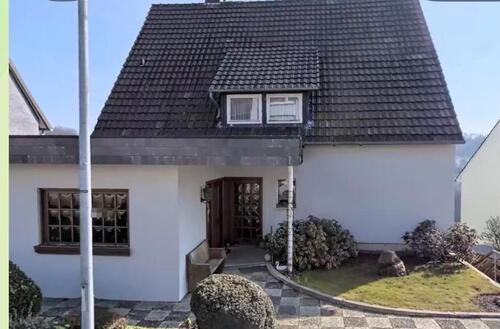 Foto - Zweifamilienhaus mit Pool & Weitblick