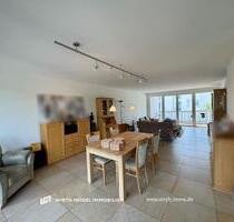 Barrierefreie 3-Zimmer-WHG mit EBK und zwei Balkonen sowie TG-Stellplatz | Maininsel Schweinfurt