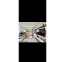 Gepflegte 3-Zimmer-Eigentumswohnung mit Balkon - ab April frei. - Markt Schwaben