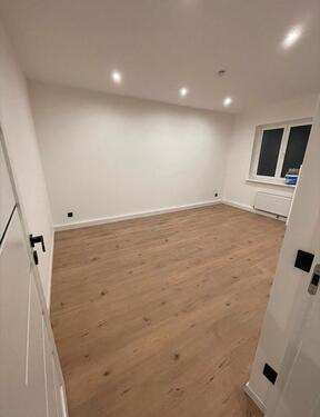 Foto - Zwei Zimmer wohnung zu vermieten 2 Room Apartment for Rent wohnun