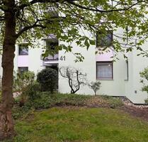 Große Erdgeschosswohnung mit Balkon und TG - VON PRIVAT - Nürnberg Schnepfenreuth